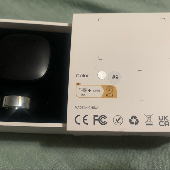 LifeBee Smart Ring. New. Model R6. Color: Silver. #9 - Picture 3 of 3